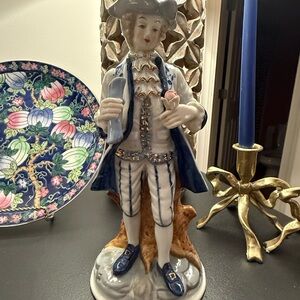 Elegant Blue and White Porcelain Figurine